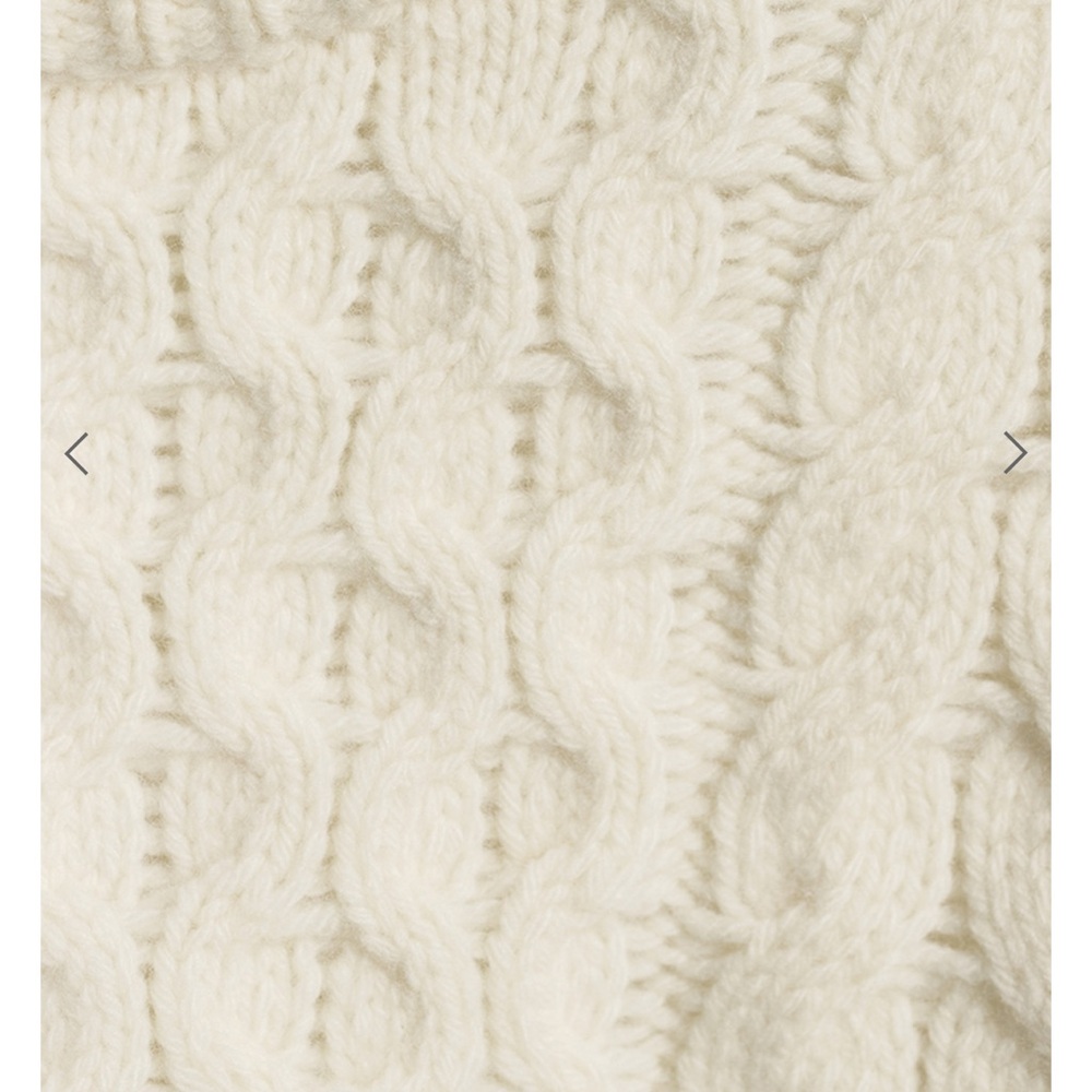 THEORY
Cable Knit Wool-Cashmere Aran Sweater Ivory M - Picture 5 of 11
